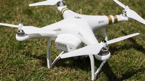 dji phantom  professional review   cheaper djis gen  drone takes flying    level