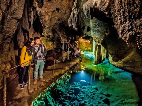 jenolan caves nsw holidays accommodation    attractions
