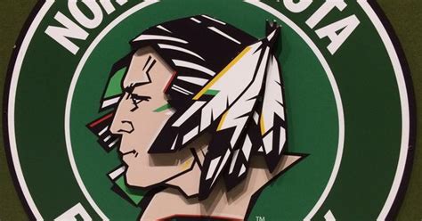 pin  vern dubuque  fighting sioux hockey pinterest fighting sioux hockey  hockey logos