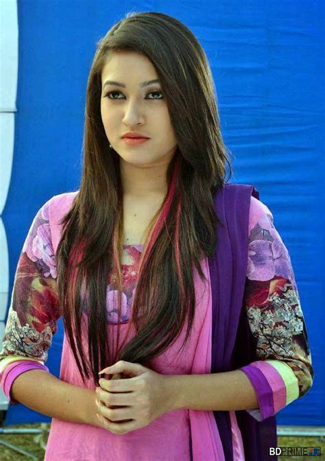 bangladeshi actress naznin akter happy unseen photos and
