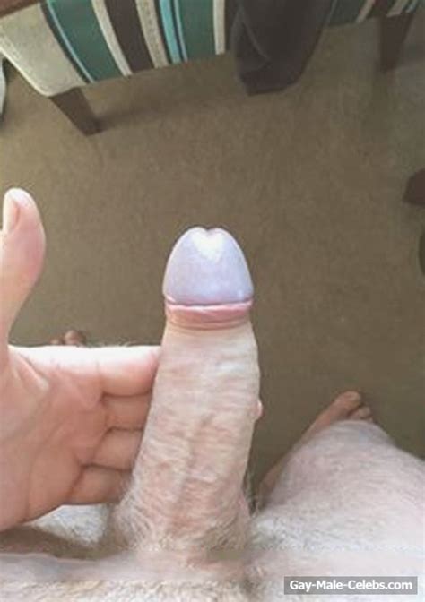sport star gareth thomas leaked nude selfie photos gay male