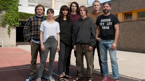 netflixs dark creators preview final season unveil cast additions hollywood reporter