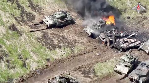 russian video shows drone strikes  leopard  tanks  zaporizhzhia ukraine