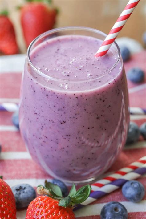 strawberry blueberry smoothie  favorite recipe lil luna