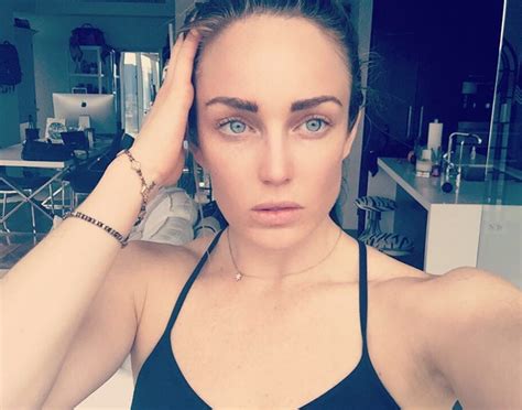 caity lotz sexy 23 photos the fappening