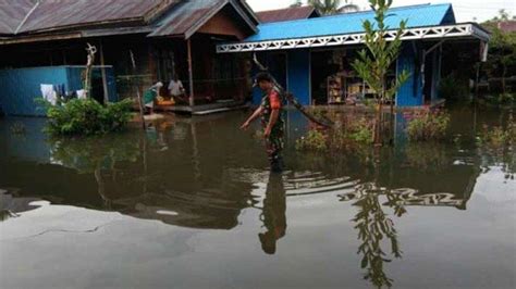 desa kasarangan  kabupaten hulu sungai tengah kebanjiran lamban