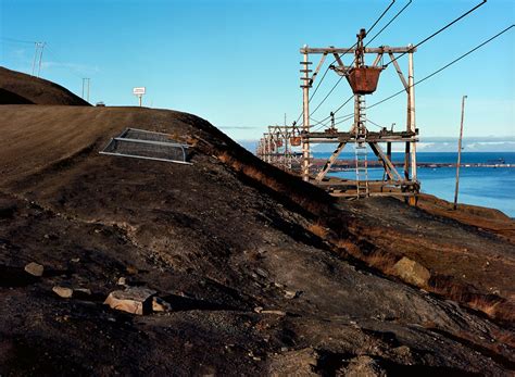 time  abandoned coal mines  svalbard   season