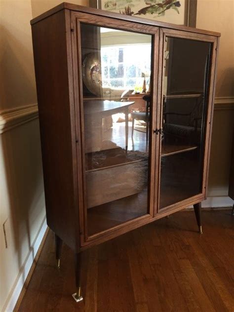Mid Century Glass Front Display Cabinet By Broyhill