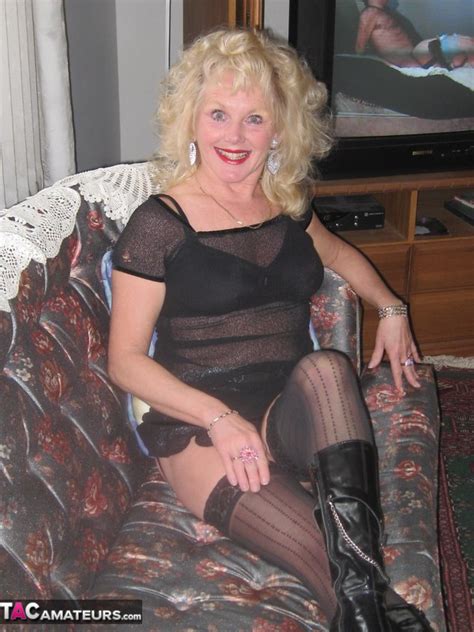 Amateur Ruth From The Tac Network Wearing Knee High Heeled