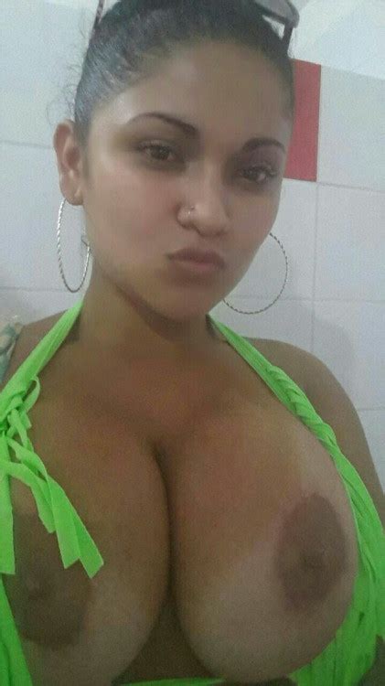 1 Sexy Latina 76 Shesfreaky