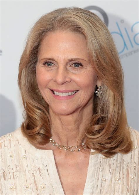 ‘the Bionic Woman’ Star Lindsay Wagner Looks Stunning At 70