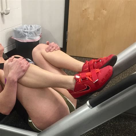 flashing her ass at the gym 49 pics xhamster