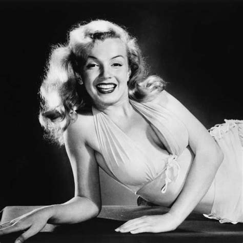 the famed actress and sex symbol marilyn monroe developed a dependency