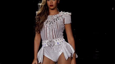 the mrs carter show world tour beyonce find and share on giphy