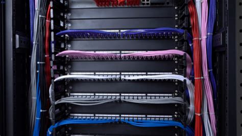 cat patch panel work  cata cable optical networking solution