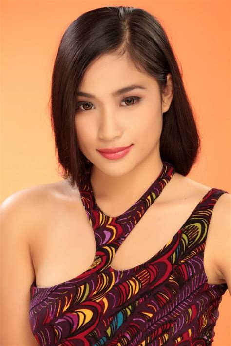 filipinas beauty desirable filipina model alyzza agustin