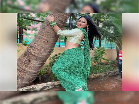 Priyanka Pandit Mms Leak Looks Very Glamorous In Photos Bhojpuri