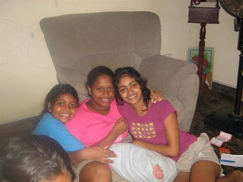 Srilankan Girls Club Colombo Girls
