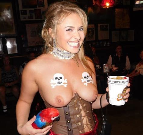 hayden panettiere nude drunk celebrity leaks scandals