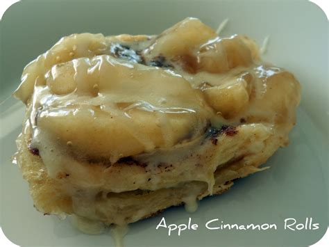 Easy 15 Minute Apple Cinnamon Rolls Recipe Six Sisters Stuff