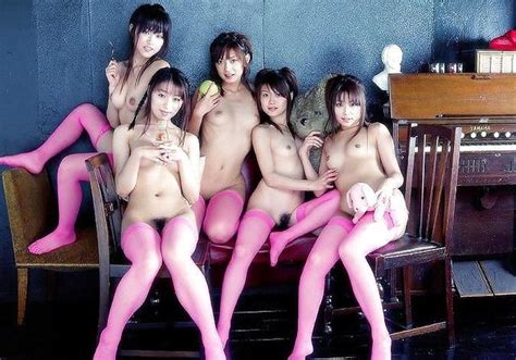 japanese teens group nude sex photo