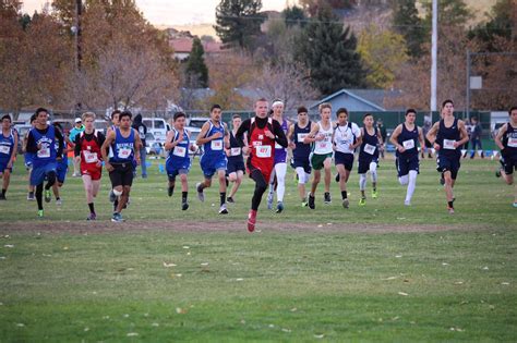 cross country runners compete  state lincoln county central