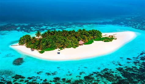top  private islands    rent   holiday