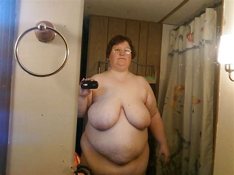 fat girl nude selfies adult gallery