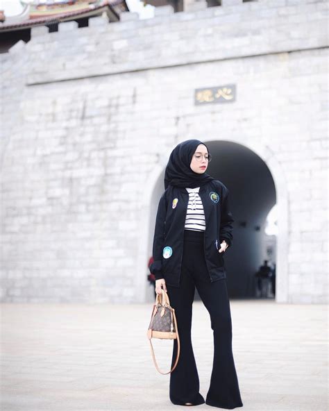 25 Inspirasi Ootd Hijab Ala Selebgram Terbaru
