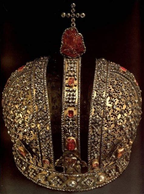 crown  russian empress anna ioannovna   muza art
