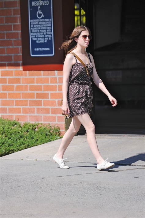 anna kendrick looking tiny and qt in hollywood oh no they didn t — livejournal