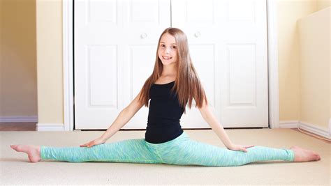 How To Do The Splits Fast And Easy Anna Mcnulty How To Do Splits