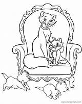 Aristocats Coloring Pages Duchess Kittens Disneyclips Her Funstuff sketch template