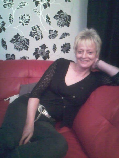 Jayfreebird 49 From Manchester Is A Local Granny Looking