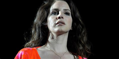 Lana Del Rey Says She And Her Ex Broke Up Because They Re