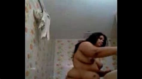 desi bbw wife oiling her hair nude in bathroom xvideos