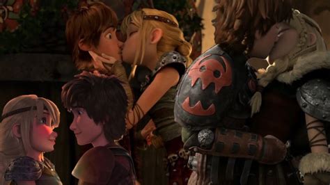 hiccup  astrid love story youtube