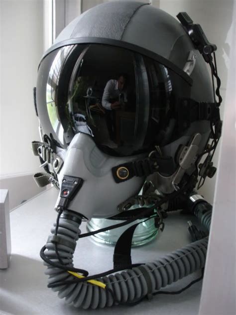 fighter pilot helmet google zoeken helmetsnstuff pinterest
