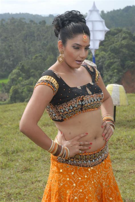picture 339277 kannada actress ragini dwivedi latest hot