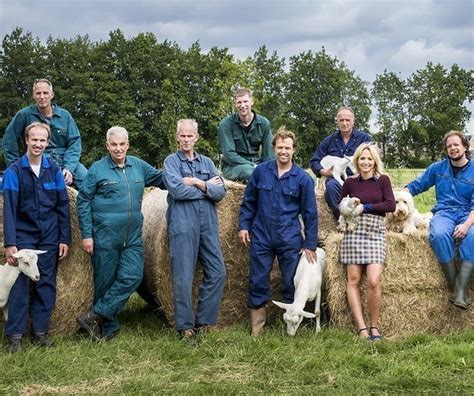 boer zoekt vrouw  vorige seizoenen boer zoekt vrouw samen met haar vader runt deze