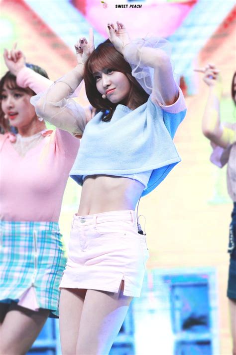 8 Female Idols With Some Of The Smallest Waistlines In The