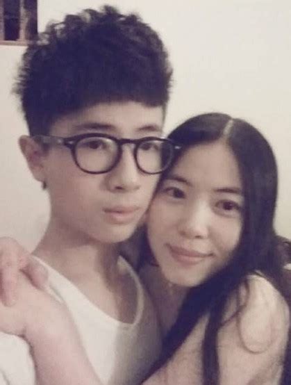 lovers or mom and son ageless mother hot on internet in china people s daily online