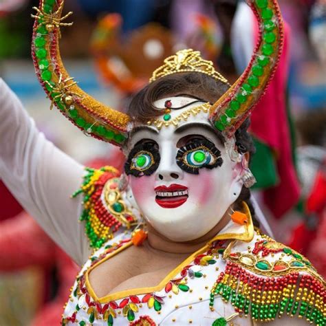 los impresionantes colores del carnaval de oruro en bolivia carnaval bolivia carnaval