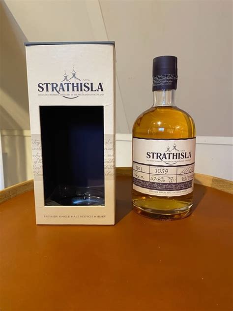 strathisla  years  distillery  batch  original catawiki