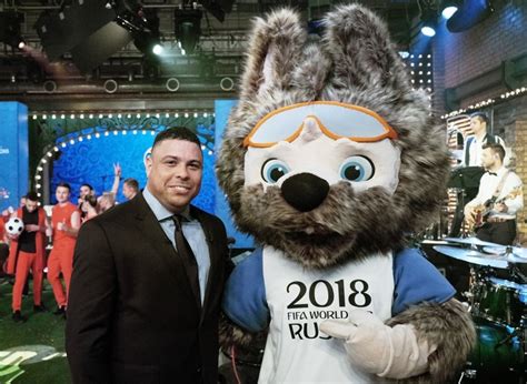 lobo é escolhido como mascote da copa do mundo de 2018