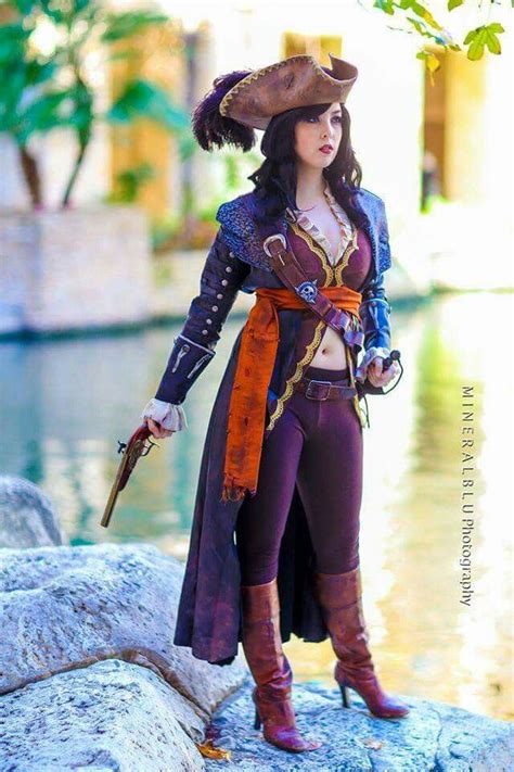 pin by tad darcy on costumes pirate outfit pirate woman