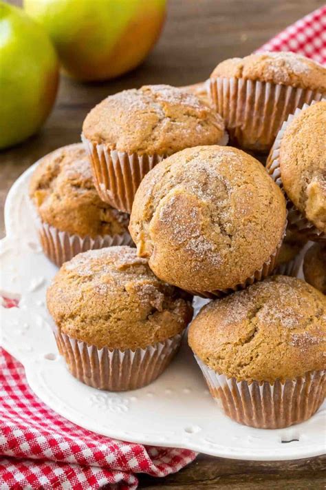 Easy Apple Cinnamon Muffins {moist Delicious} Lil Luna