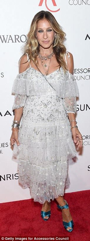 Sarah Jessica Parker Elegant In Delicate Summer Dress At