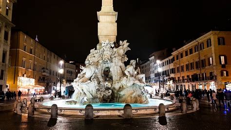 piazza navona  night discovering beauty art gallery