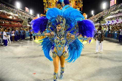 carnaval rio   samba optocht met pendelvervoer getyourguide